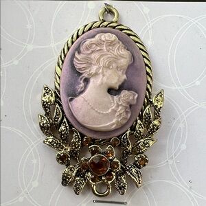 Vintage-Inspired Purple Cameo Pendant